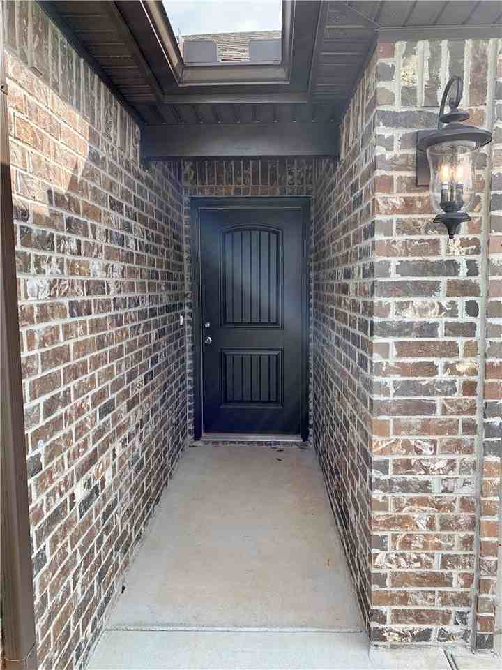 410 Rama St - Photo 2 of 21
