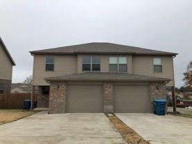 600 Sw Loudon Dr #1 - Photo 1 of 1