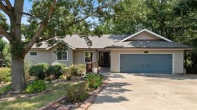 44 Sandwick Dr - Photo 1 of 1
