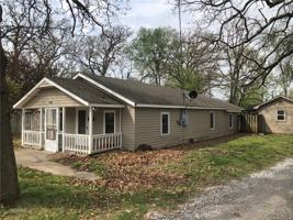 featured image of 624 N Wright St