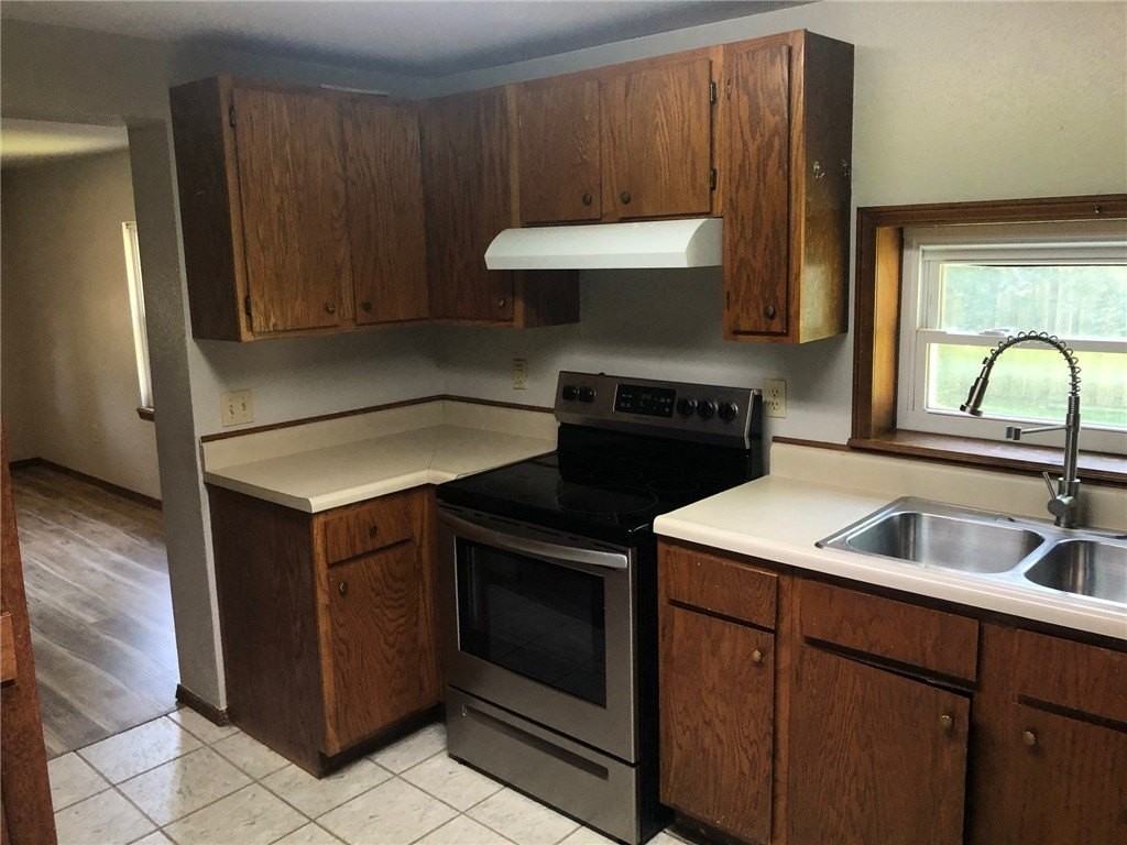 624 N Wright St - Photo 7 of 16