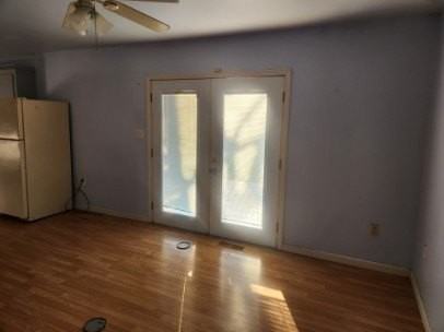 137 N Elizabeth St - Photo 3 of 17
