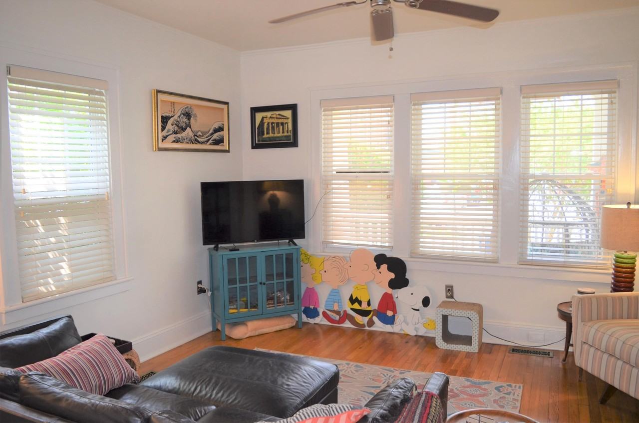 810 Brandon Ave #1 - Photo 2 of 11