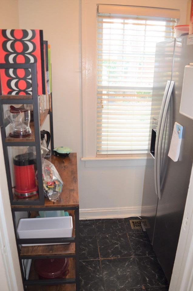 810 Brandon Ave #1 - Photo 5 of 11