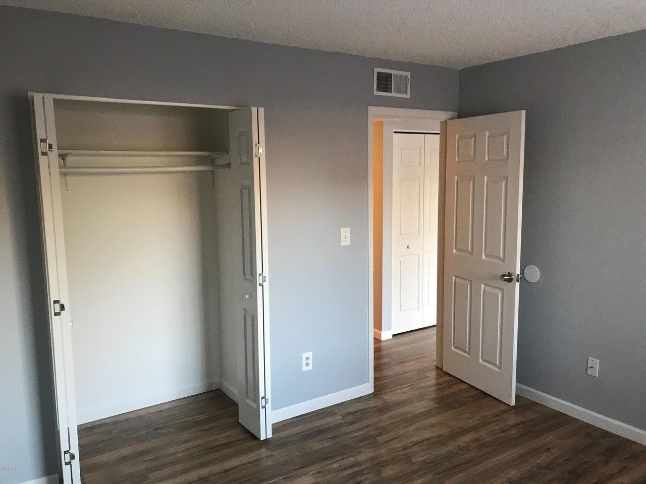4410 E Pueblo Ave - Photo 5 of 12