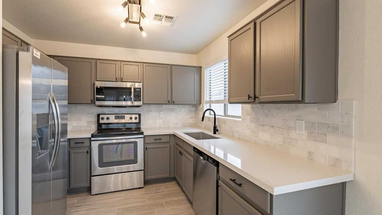 338 N 152nd Dr
