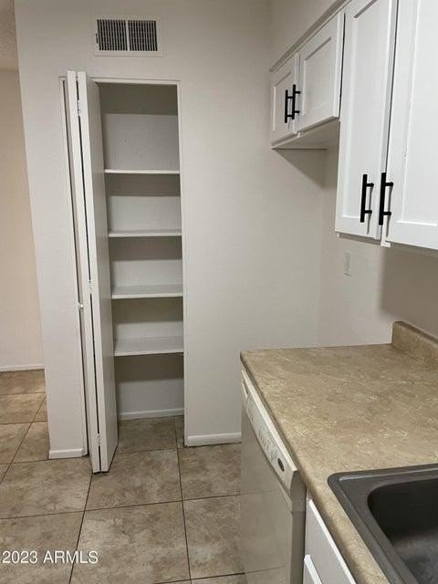 1242 W Carla Vista Dr - Photo 6 of 19