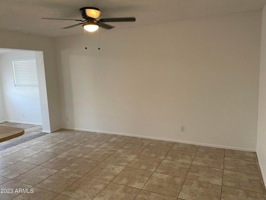 1242 W Carla Vista Dr - Photo 7 of 19