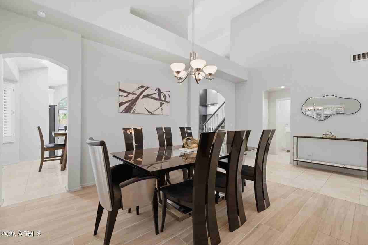 9750 E Gelding Dr - Photo 7 of 38