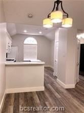 1304 Bayou Woods Dr - Photo 5 of 16