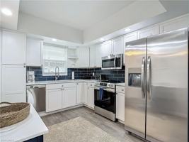 featured image of 4613 Se 5th Ave Apt 108