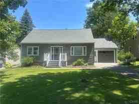 11 Winmar Cres - Photo 1 of 1