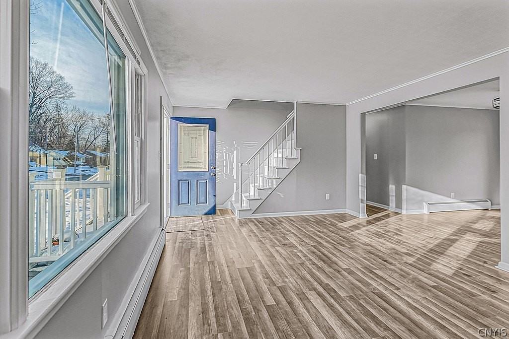 11 Winmar Cres - Photo 6 of 41