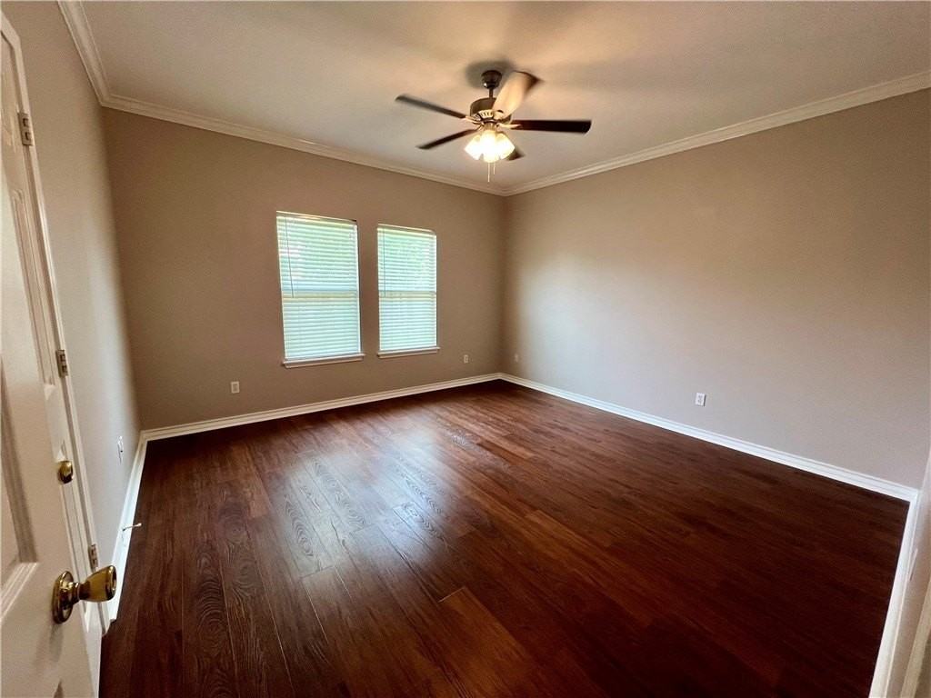 6626 Bauer Dr - Photo 3 of 21