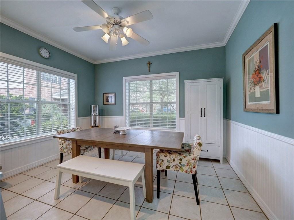 6405 Bellac St - Photo 4 of 39