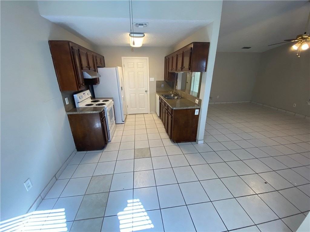 7201 Kress Cir #F1 - Photo 5 of 20