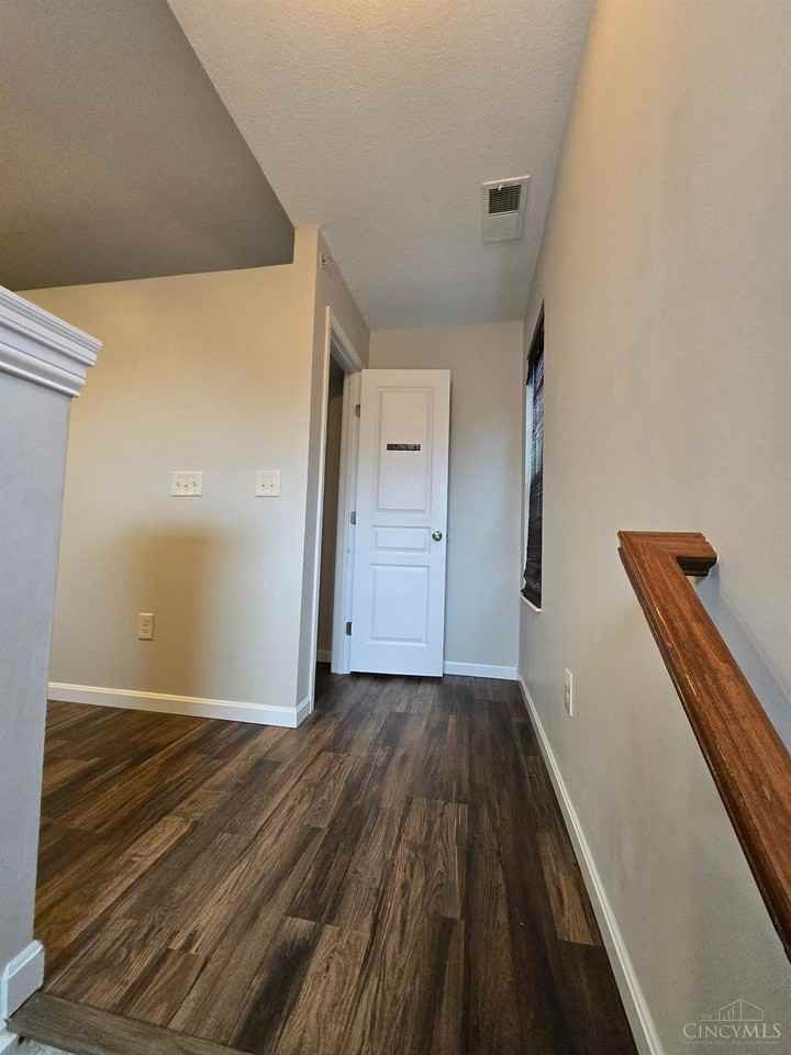 1309 Double Eagle Ct - Photo 4 of 16