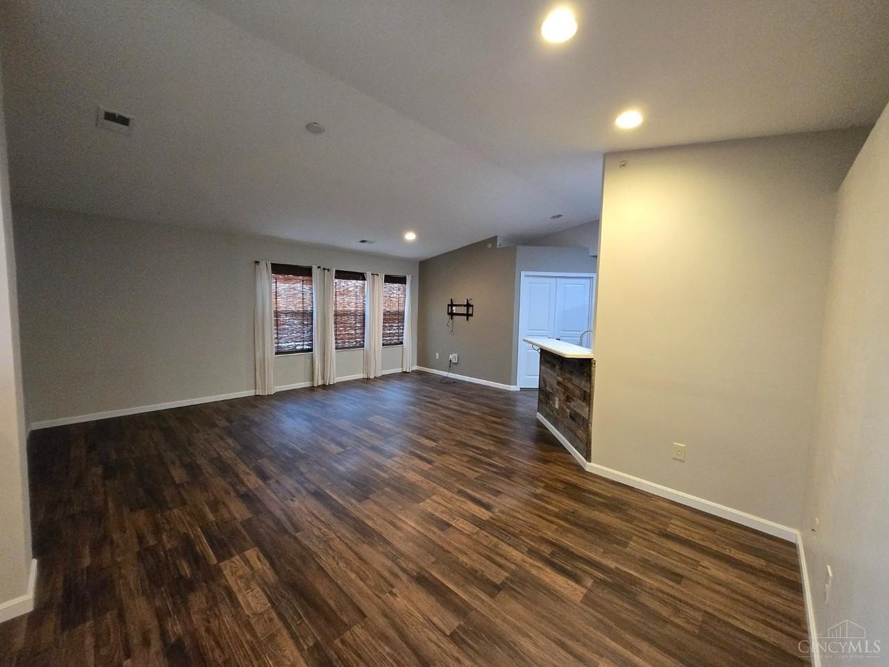 1309 Double Eagle Ct - Photo 5 of 16