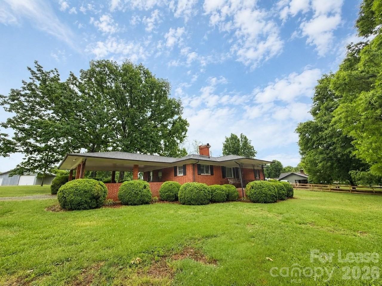 2590 Otis Dellinger Rd - Photo 2 of 21