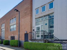 927 Westmere Ave - Photo 1 of 1