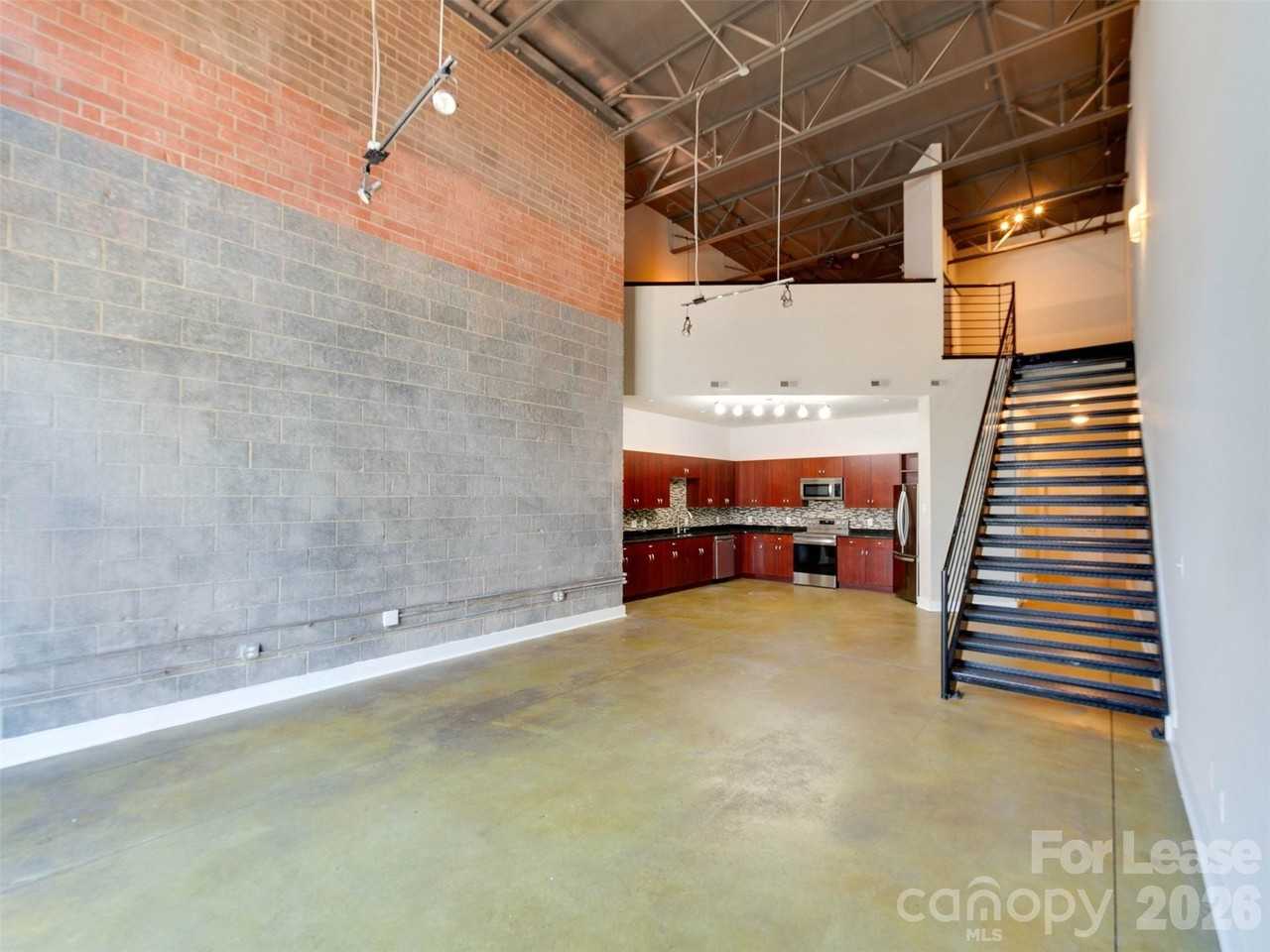 927 Westmere Ave - Photo 3 of 39