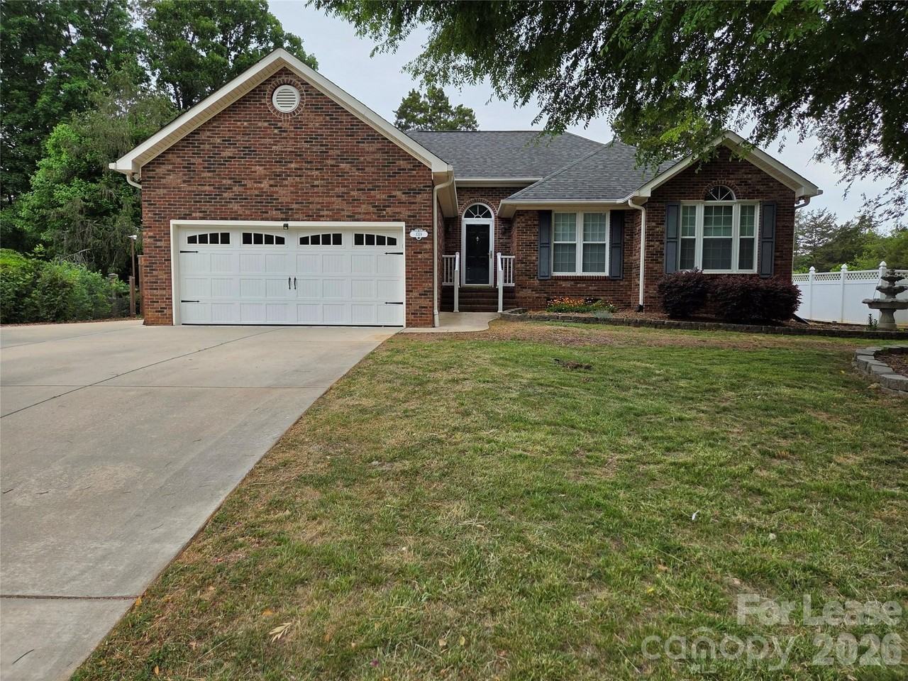 1319 Mistletoe Ridge Pl Nw - Photo 2 of 35