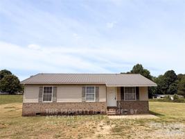 featured image of 1860 Sells Rd