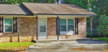 featured image of 805 Sandpiper Dr #A