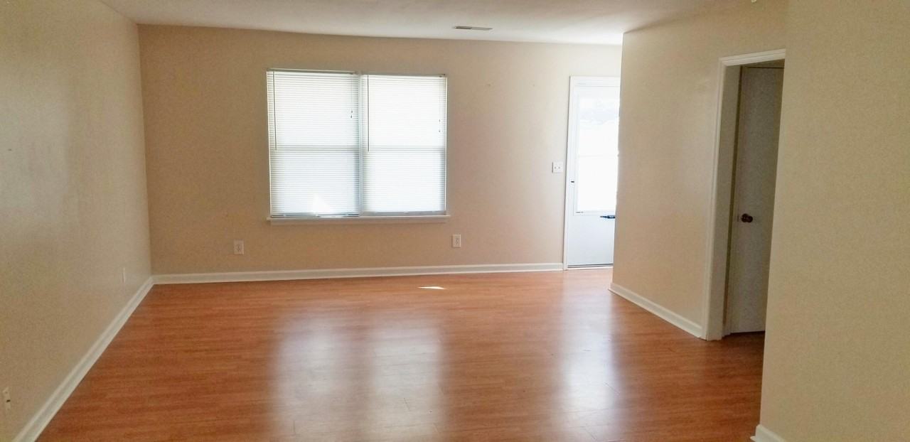 805 Sandpiper Dr #A - Photo 3 of 7