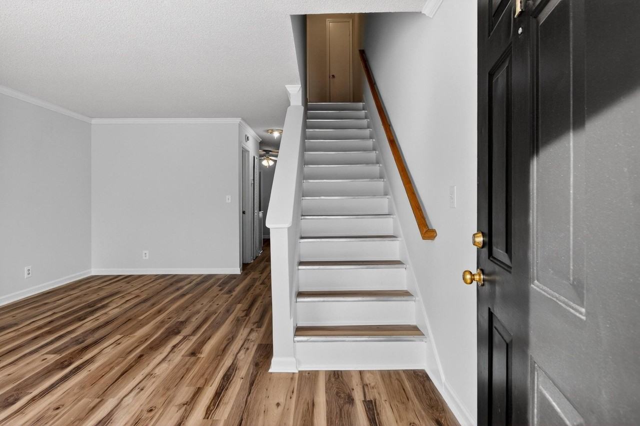 6248 Lucille Dr #15F - Photo 3 of 24