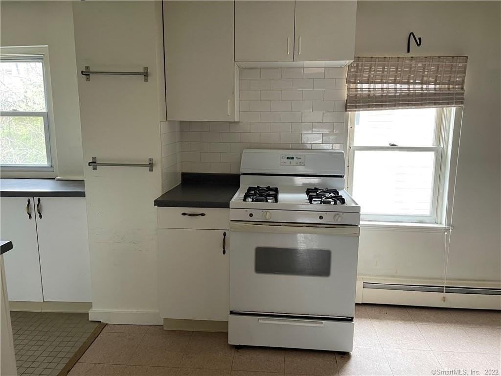 191 Saint John St #2B - Photo 7 of 14