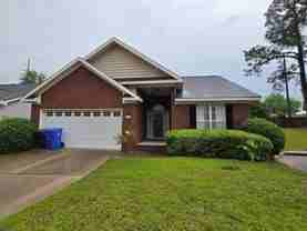 110 N Idlewild Path - Photo 1 of 1