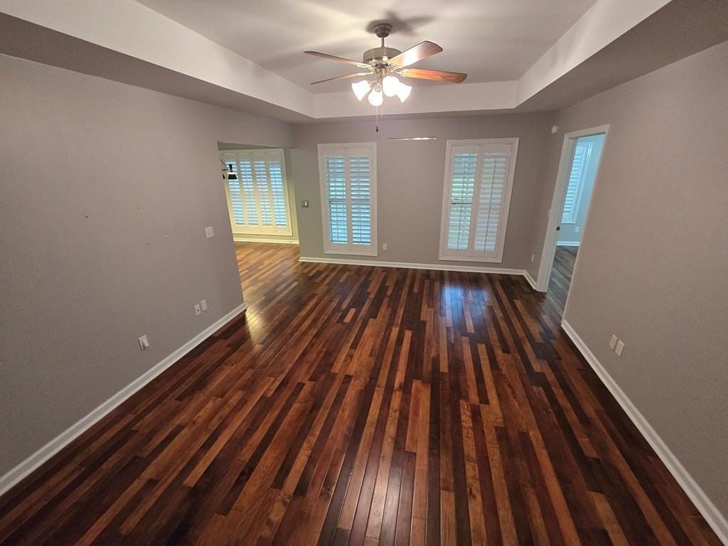 110 N Idlewild Path - Photo 4 of 8