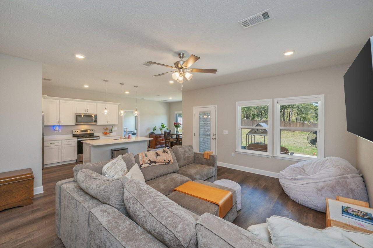 5179 Rabbit Run - Photo 4 of 30