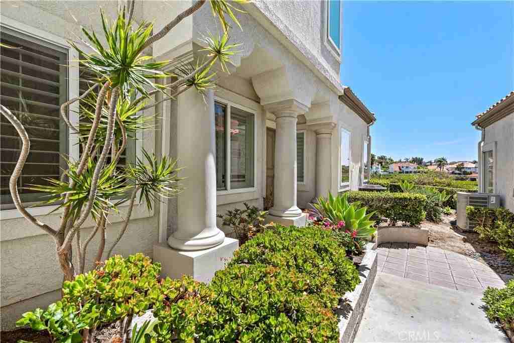 82 Tennis Villas Dr - Photo 4 of 48