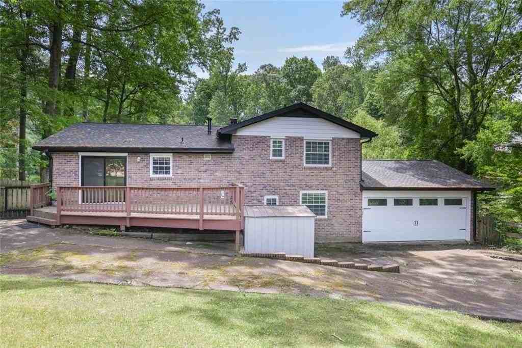 2903 Old Sewell Rd - Photo 3 of 35
