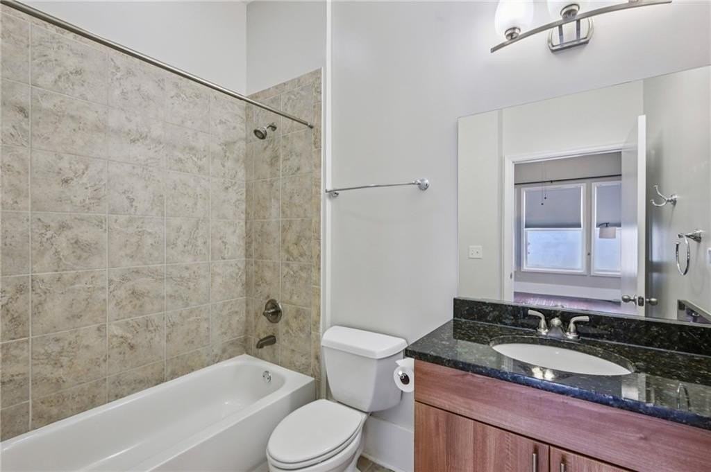 745 Fountainhead Ln Ne #126 - Photo 6 of 47