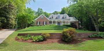 featured image of 606 Lakeshore Ct