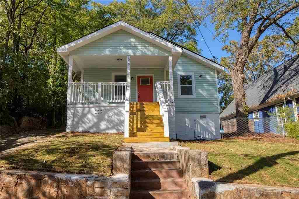 1015 Sims St Sw - Photo 4 of 41