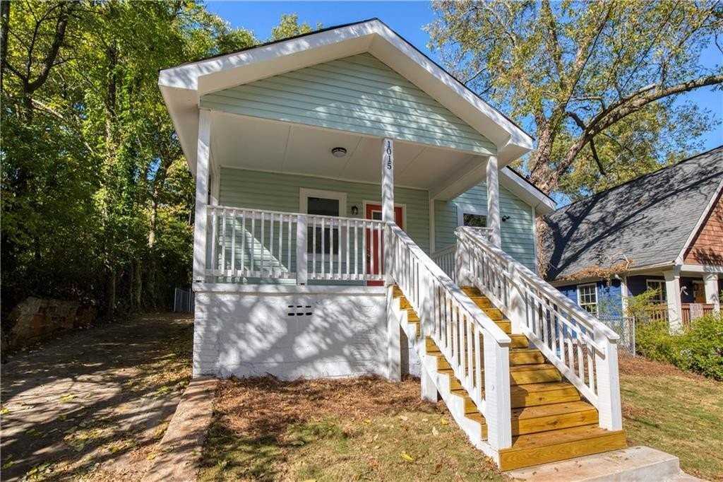 1015 Sims St Sw - Photo 6 of 41
