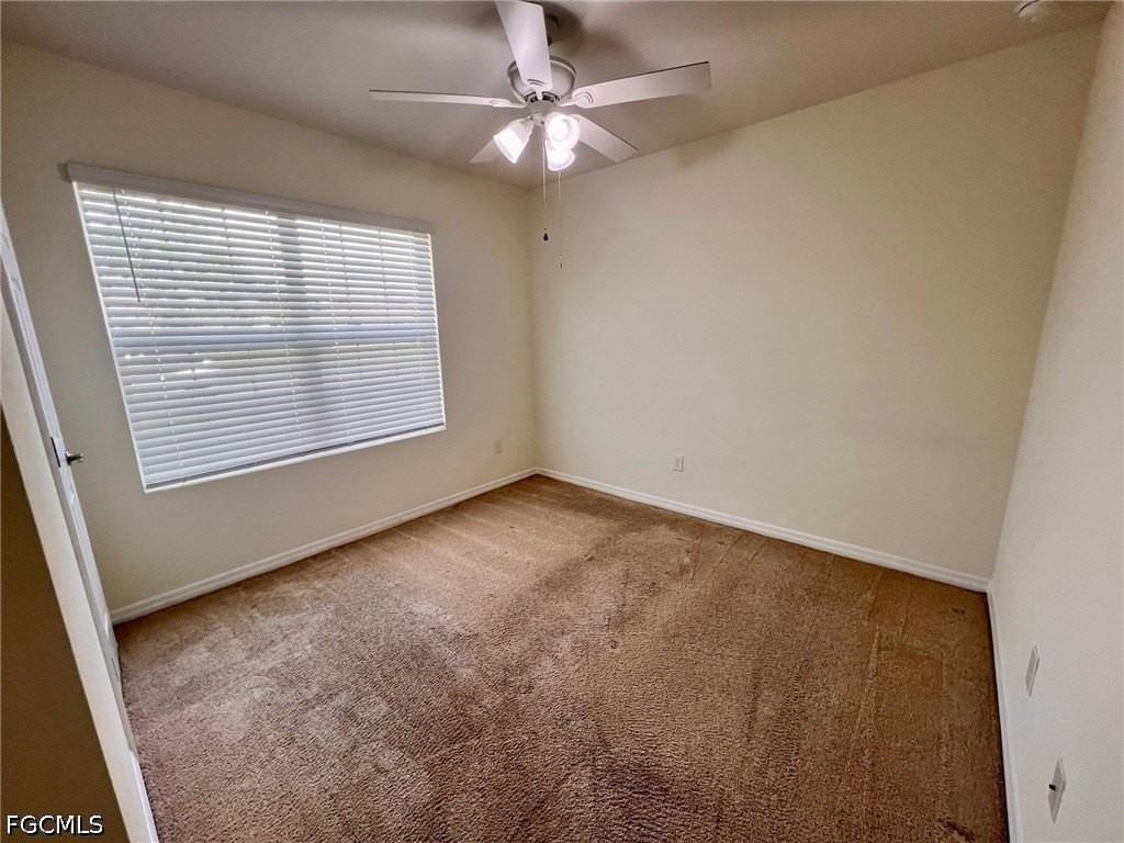 212 Sw 25th Ave - Photo 3 of 18