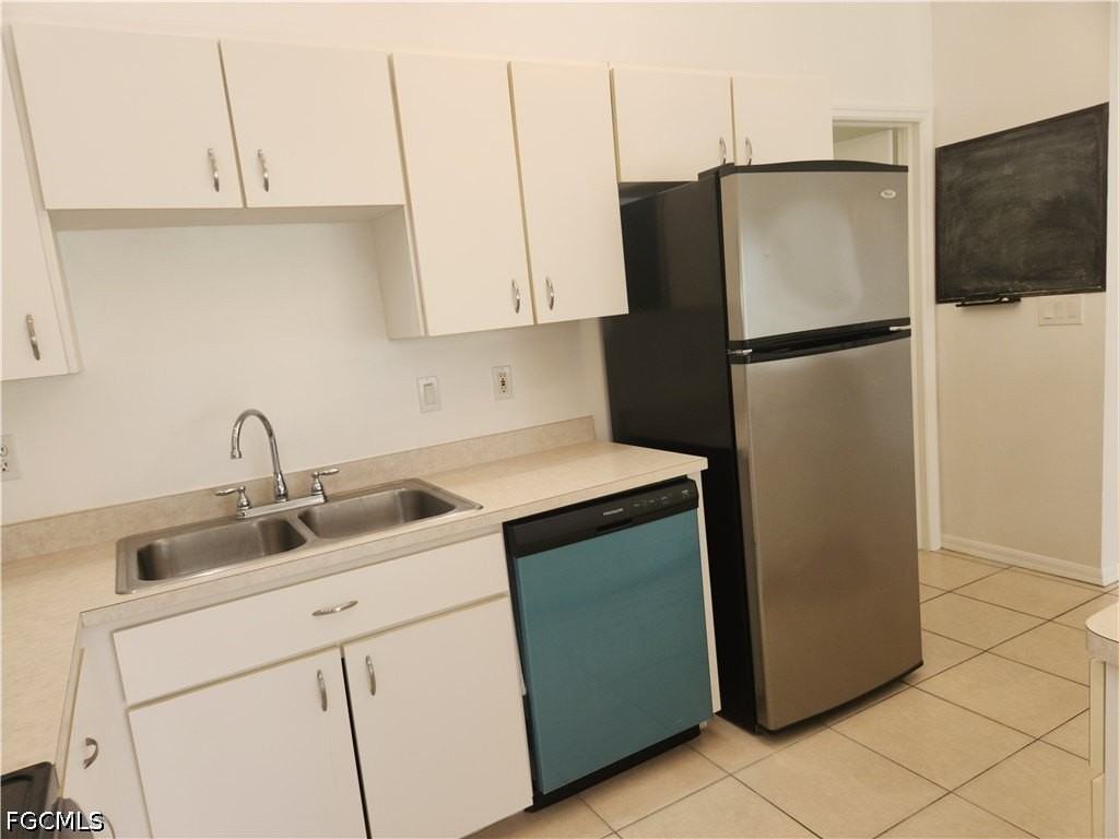 4714 Skyline Blvd - Photo 6 of 24