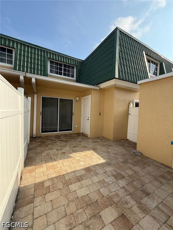 4797 Albacore Ln - Photo 3 of 27