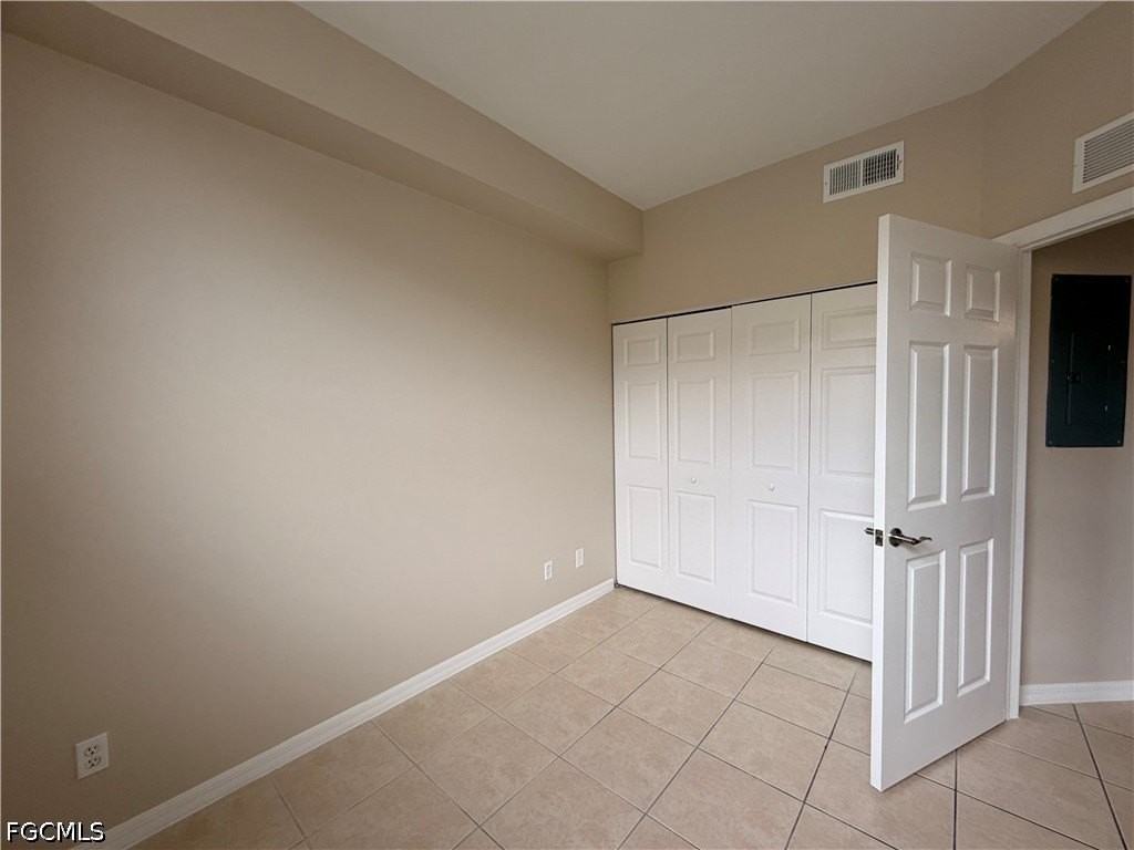 4299 Bellasol Cir #2613 - Photo 7 of 20