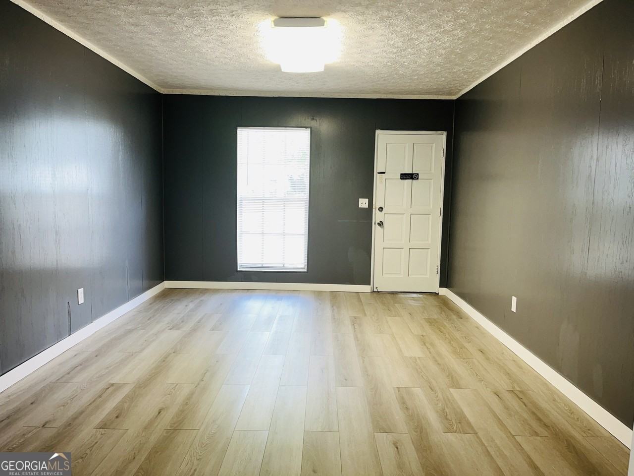 128 S Main Ave #07 - Photo 4 of 8