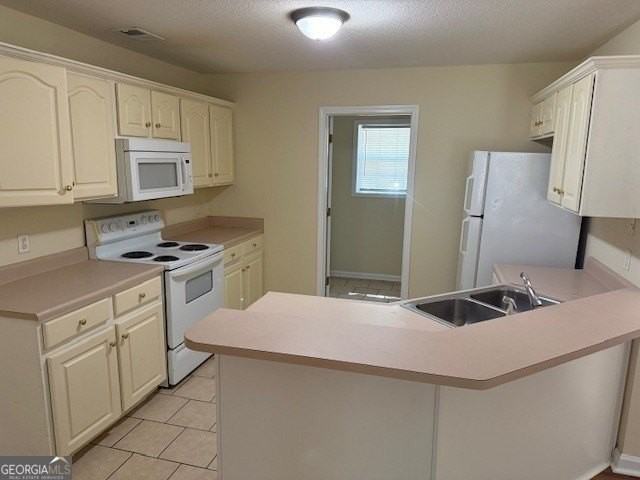 308 E Lee St #06 - Photo 5 of 12