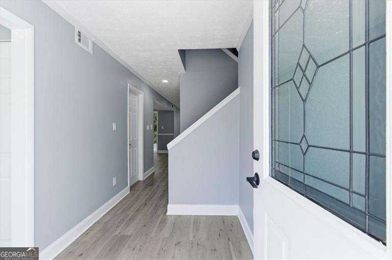 2696 Greentree Dr Se - Photo 5 of 34