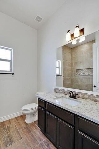14741 Tierra Harbor Ave - Photo 4 of 17