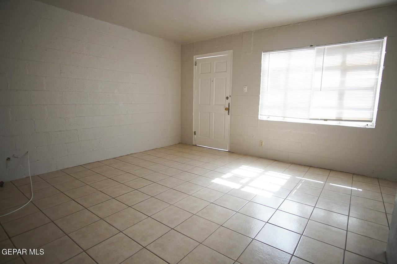 7303 Dale Rd #10 - Photo 4 of 11