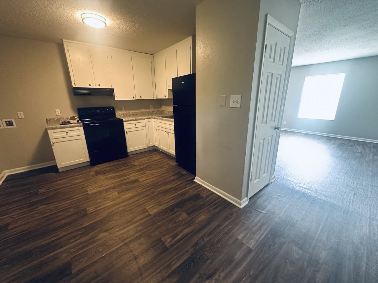2050 Meriwood Drive - Photo 4 of 11